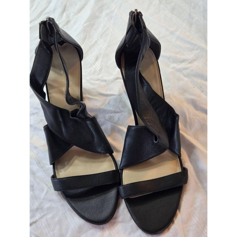 Via Spiga Sandals Shoes 9.5M Black Open Toe Ankle Strap Zipper Closure Heels